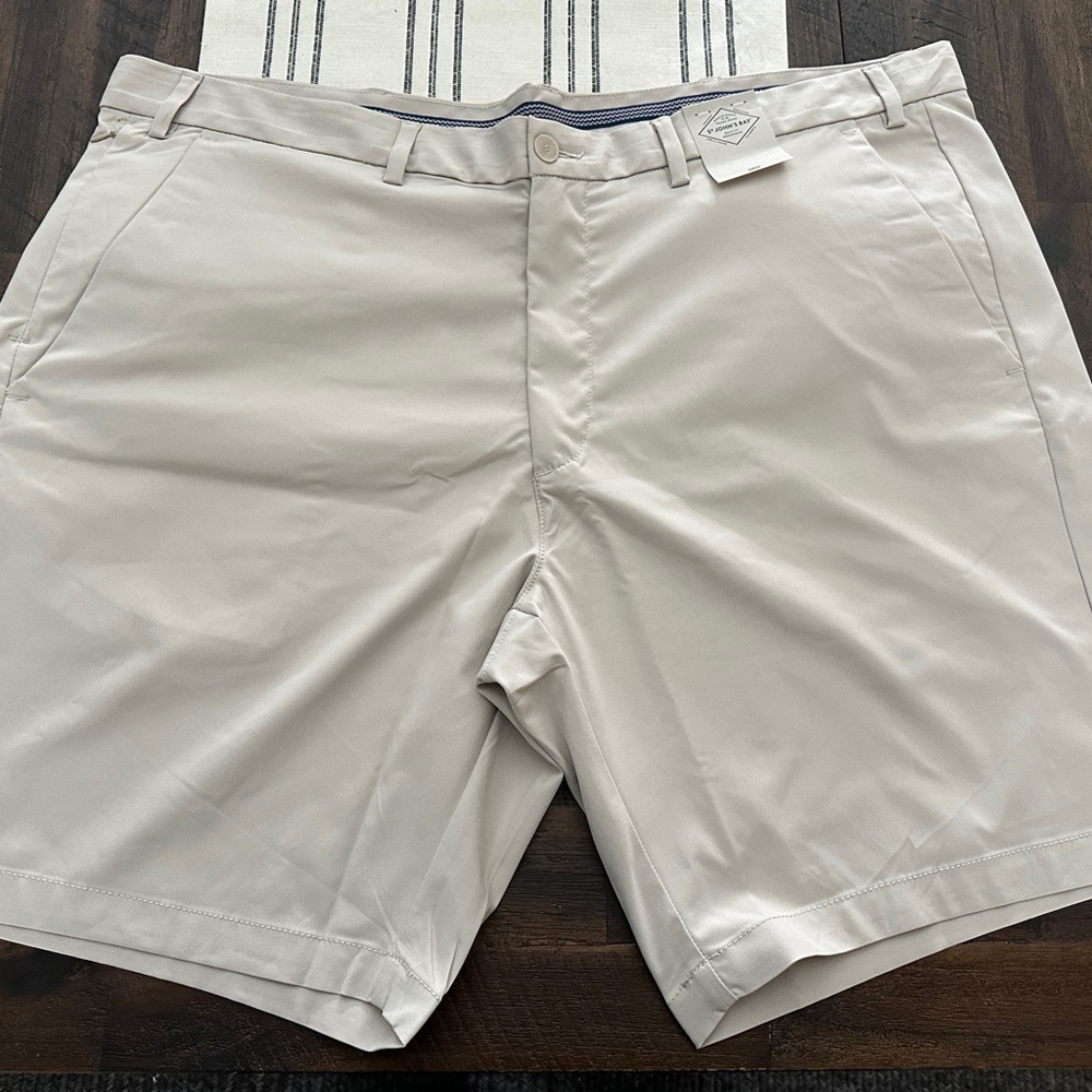 St. John's Bay Cream Flat Front Shorts NWT size 48